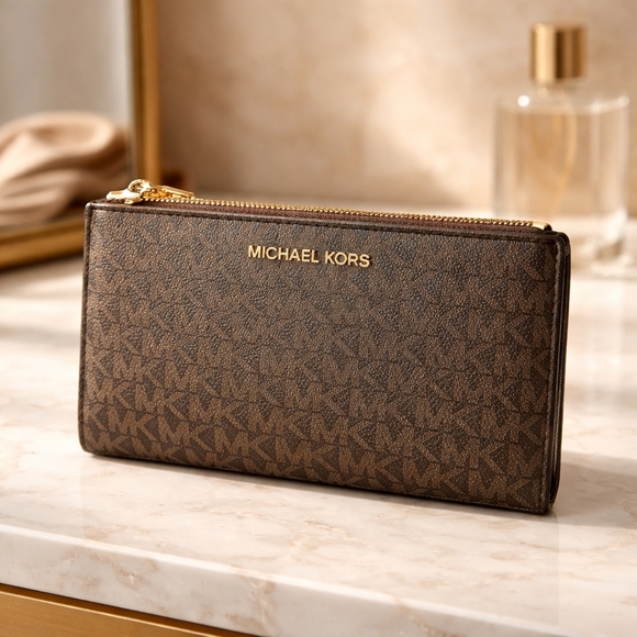 Michael Kors Handbags - Michael Kors Double Zip Wallet Phone Holder Mk